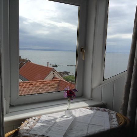 B&B At 37 Анстрътър Екстериор снимка